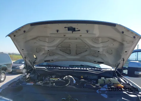 2020 Ford F-250 Lariat z USA, uszkodzony, nr VIN 1FT7W2BT5LED48948